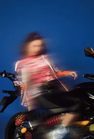 金晨百变风格时尚写真图片_5