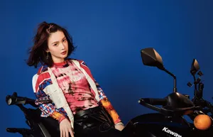金晨性感时尚写真图片