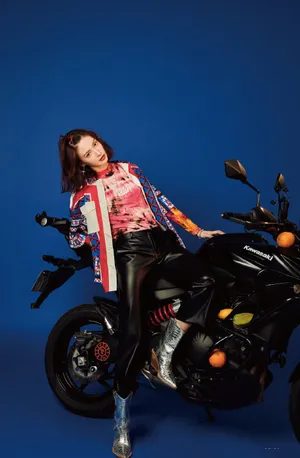 金晨性感时尚写真图片_2