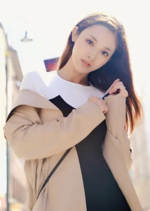 彭小苒时尚性感写真图片