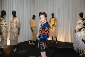 迪丽热巴香奈儿活动照图片_3