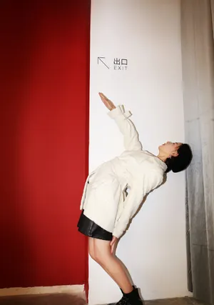 宋楠惜时尚性感写真图片_2