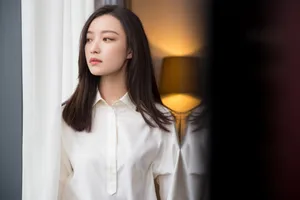 倪妮性感干练写真图片