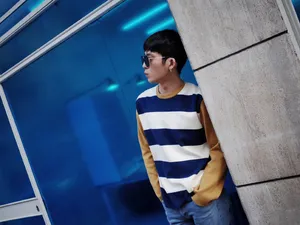 井柏然清爽私服街拍写真图片_3