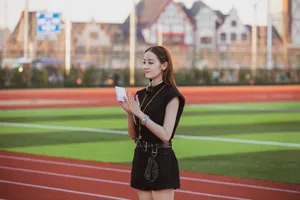 迪丽热巴最新综艺剧照图片_3