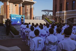 迪丽热巴最新综艺剧照图片_8