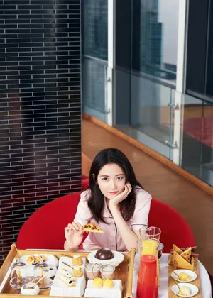 陈钰琪粉嫩甜美写真图片_1
