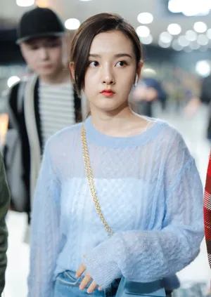 宋祖儿清新透视私服图片_3