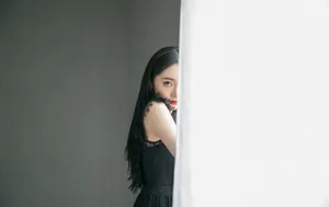 周洁琼性感优雅写真图片_5
