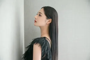 周洁琼性感优雅写真图片_7