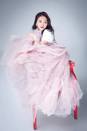黄英《漂流瓶》宣传照图片_2