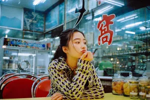 邓恩熙可爱俏皮生活照图片_3