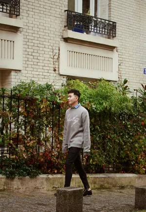孔垂楠写真孔垂楠巴黎街拍图片