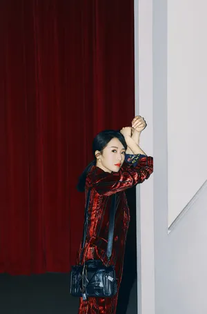李念时尚魅力写真大片