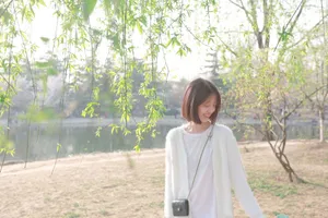李溪芮清爽甜美素颜写真图片_2
