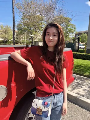 张雪迎俏皮少女感街拍图片_2