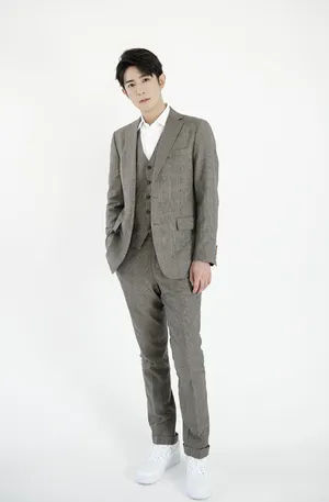 季肖冰儒雅绅士魅力写真图片_3