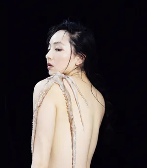 曾美慧孜摩登时尚大片写真图片_7