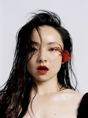 曾美慧孜摩登时尚大片写真图片_8