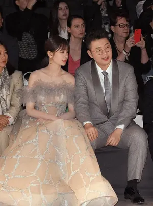 杜海涛沈梦辰婚纱时装周活动照图片_10
