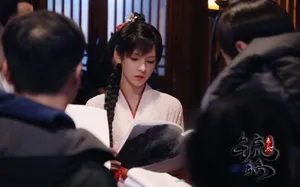 张予曦《琉璃美人煞》古装造型图片_3