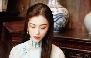 葛天古风旗袍性感写真图片_6