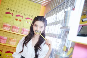 宋祖儿甜美清纯代言写真图片_5