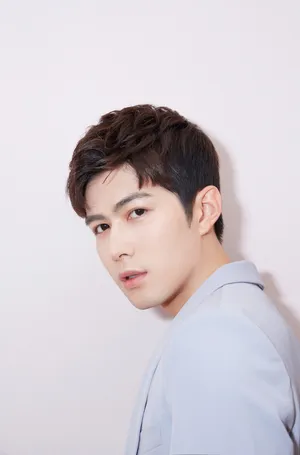 陈学冬优雅型男风帅气写真图片_2