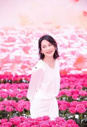 俞飞鸿性感优雅代言写真图片_4