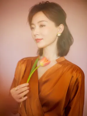 陈数性感优雅知性写真图片_4
