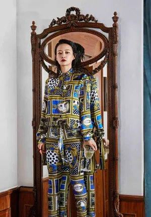 谭卓性感时尚写真图片_3
