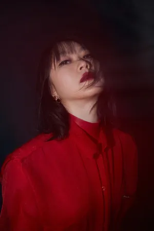 黄璐性感美艳时尚杂志写真大片_6
