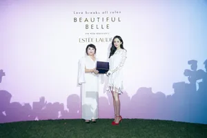 杨幂性感白裙活动写真图片