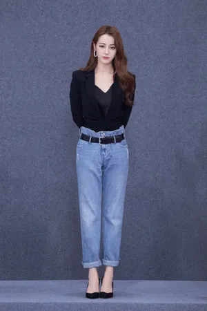 创造营2019迪丽热巴时尚写真图片_5