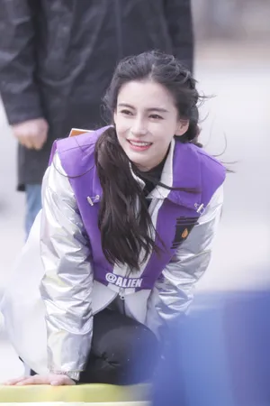 Angelababy奔跑吧路透照片