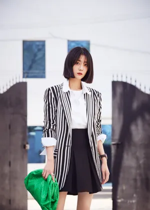 李溪芮青春时尚干练写真图片_4