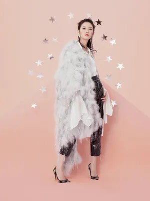 陈钰琪清新粉嫩时尚写真图片_2