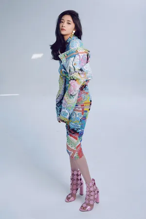 周洁琼时尚魅力杂志封面图片_2