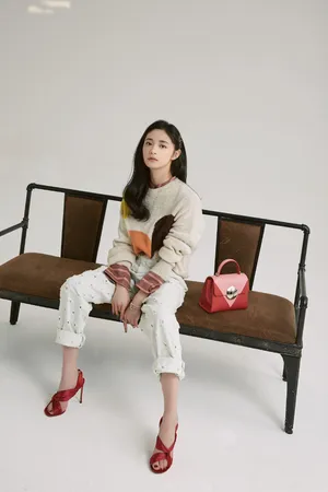 周洁琼时尚魅力杂志封面图片_3