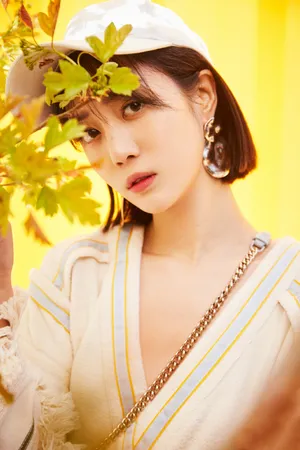 李溪芮清新灵动写真图片_1