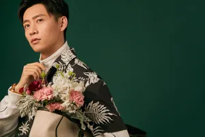 魏晨休闲随性时尚街拍图片_2