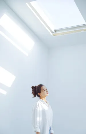 海铃清爽甜美治愈系写真图片_5