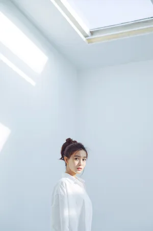 海铃清爽甜美治愈系写真图片_8