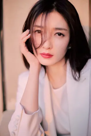 江疏影性感时尚干练写真图片_4