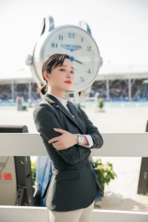 阚清子优雅时尚写真图片_7