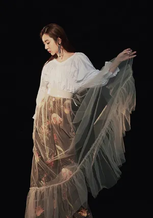 王晓晨时髦养眼写真大片_1