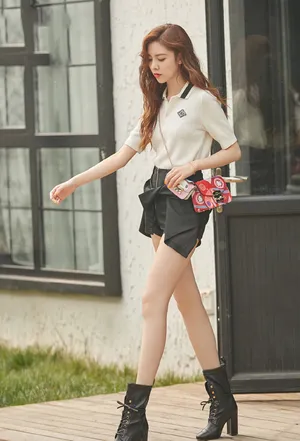 宋妍霏时髦养眼街拍图片