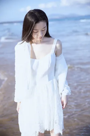 宋轶白裙仙气灵动写真图片_5