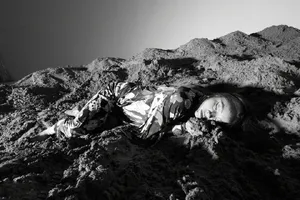 曾美慧孜黑白时尚大片写真图片