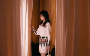 唐嫣优雅气质活动写真图片_7